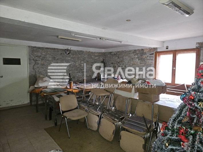 Продава ХОТЕЛ, с. Правешка Лакавица, област София област, снимка 11 - Хотели - 55272187