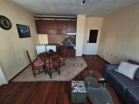 1 chambre Kyutchouk Parij, Plovdiv 2
