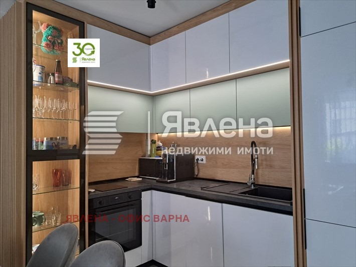 Продава 3-СТАЕН, гр. Варна, Възраждане 1, снимка 2 - Aпартаменти - 47209921