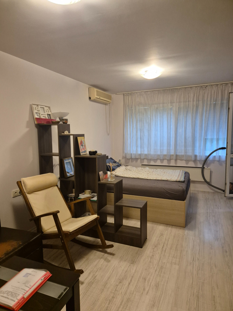 Na sprzedaż  3 sypialnie Stara Zagora , Centar , 89 mkw | 48517874 - obraz [3]