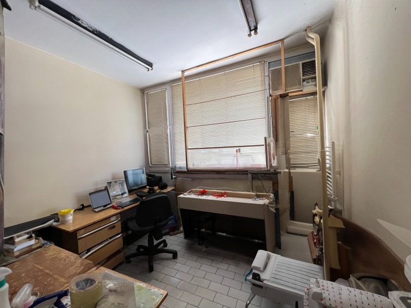Zu verkaufen  Büro Sofia , Razsadnika , 160 qm | 77948447 - Bild [10]