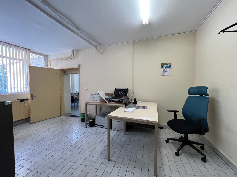 Zu verkaufen  Büro Sofia , Razsadnika , 160 qm | 77948447 - Bild [2]