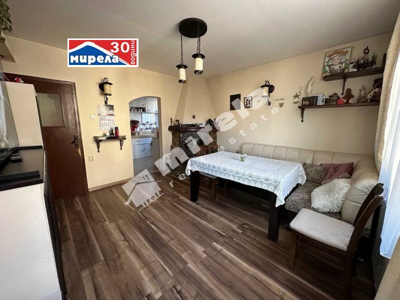 Продава  Етаж от къща град Велико Търново , Център , 200 кв.м | 81736186 - изображение [2]