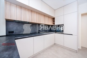 2 bedroom Tsentar, Sofia 1