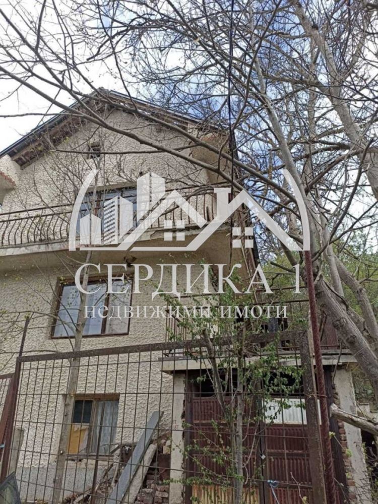 Продава КЪЩА, с. Пещера, област Перник