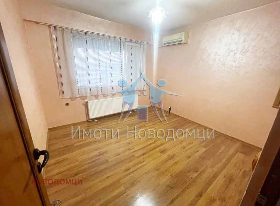 Продава 2-СТАЕН, гр. Шумен, Добруджански, снимка 4 - Апартаменти - 56002425
