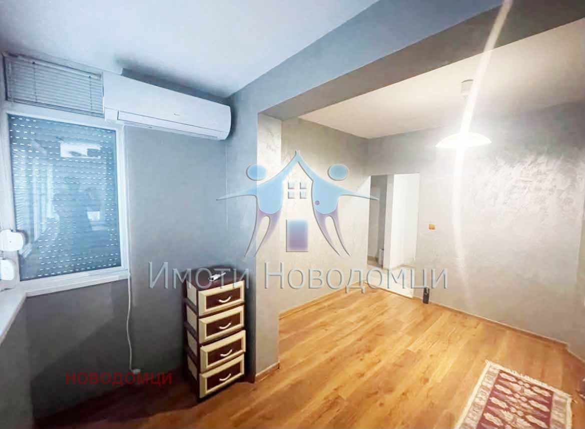 Продава 2-СТАЕН, гр. Шумен, Добруджански, снимка 2 - Апартаменти - 56002425
