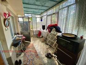 Casa Pchelishte, regione Veliko Tarnovo 3