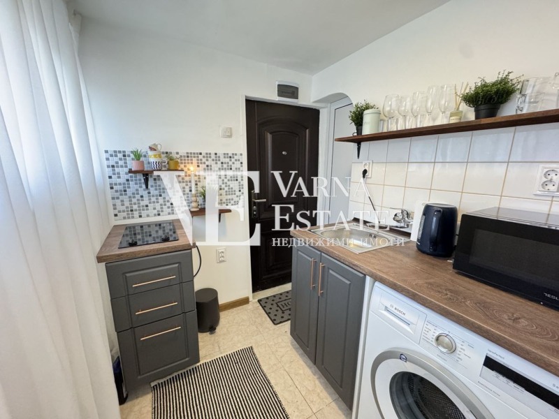 Продава  1-стаен град Варна , Чайка , 24 кв.м | 92674849 - изображение [12]
