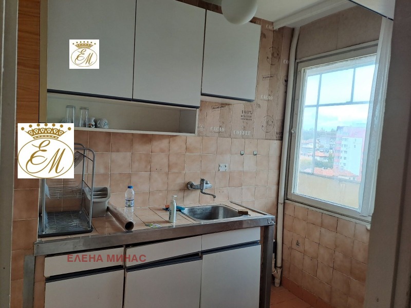 Продава 2-СТАЕН, гр. Шумен, 5-ти полк, снимка 2 - Апартаменти - 52465920