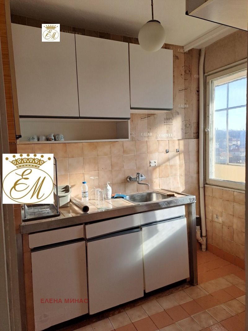 Продава 2-СТАЕН, гр. Шумен, 5-ти полк, снимка 6 - Апартаменти - 52465920