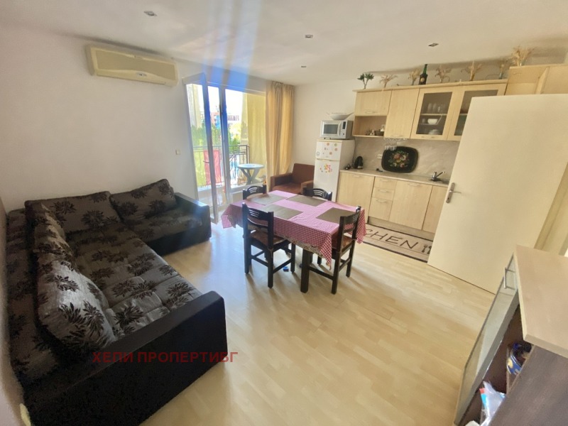 Till salu  2 sovrum region Burgas , Sveti Vlas , 77 kvm | 92833402 - bild [2]