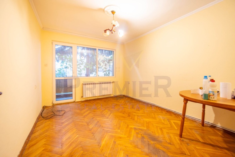 Продава 3-СТАЕН, гр. Добрич, Център, снимка 5 - Апартаменти - 52824562