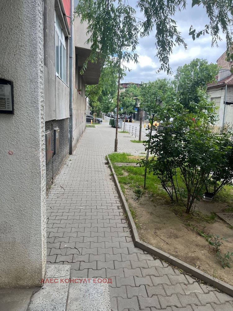 Продава 3-СТАЕН, гр. София, Света Троица, снимка 16 - Апартаменти - 55410924