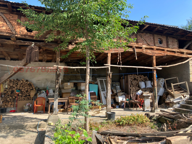 Продава КЪЩА, гр. Троян, област Ловеч, снимка 14 - Къщи - 52785555
