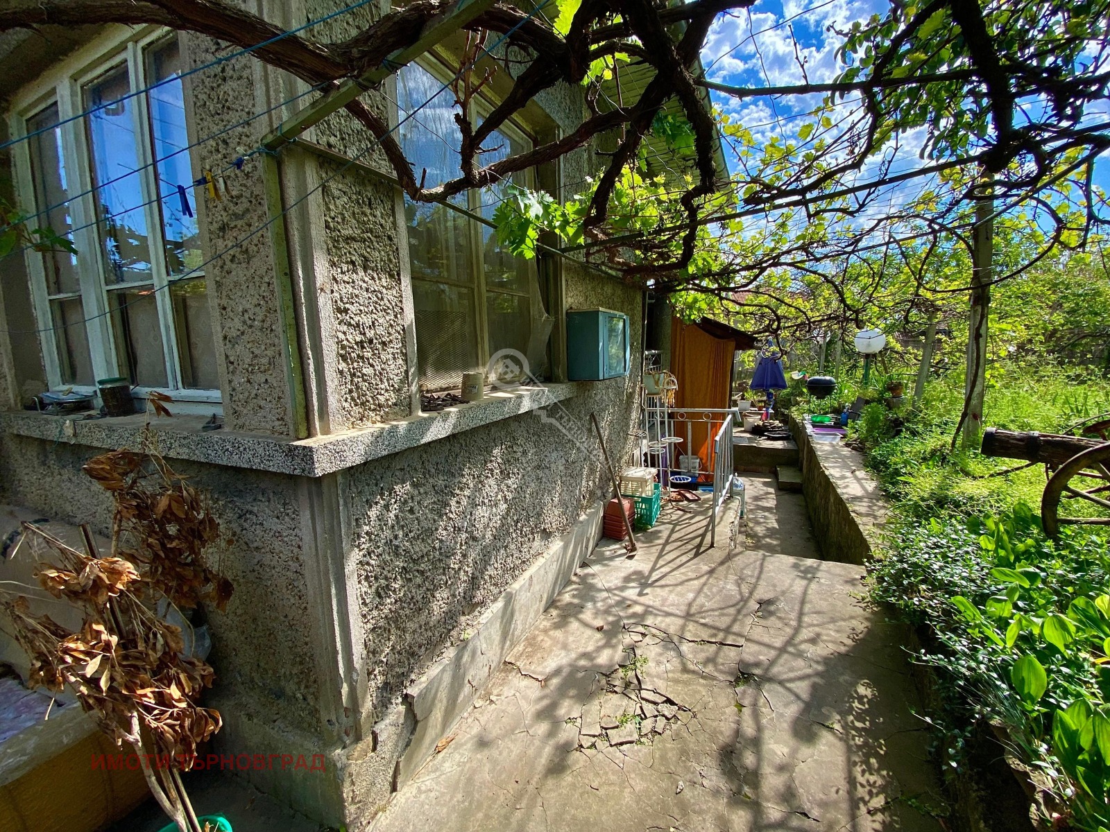 Продава КЪЩА, с. Пчелище, област Велико Търново, снимка 2 - Къщи - 50189254