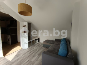1 soverom Konfuto, Varna 8