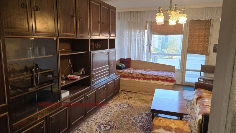 Zu verkaufen  2 Schlafzimmer Stara Zagora , Tri tschutschura - jug , 76 qm | 86396401