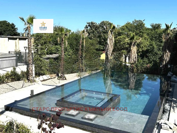 Продава КЪЩА, гр. Варна, к.к. Св.Св. Константин и Елена, снимка 3 - Къщи - 52951773