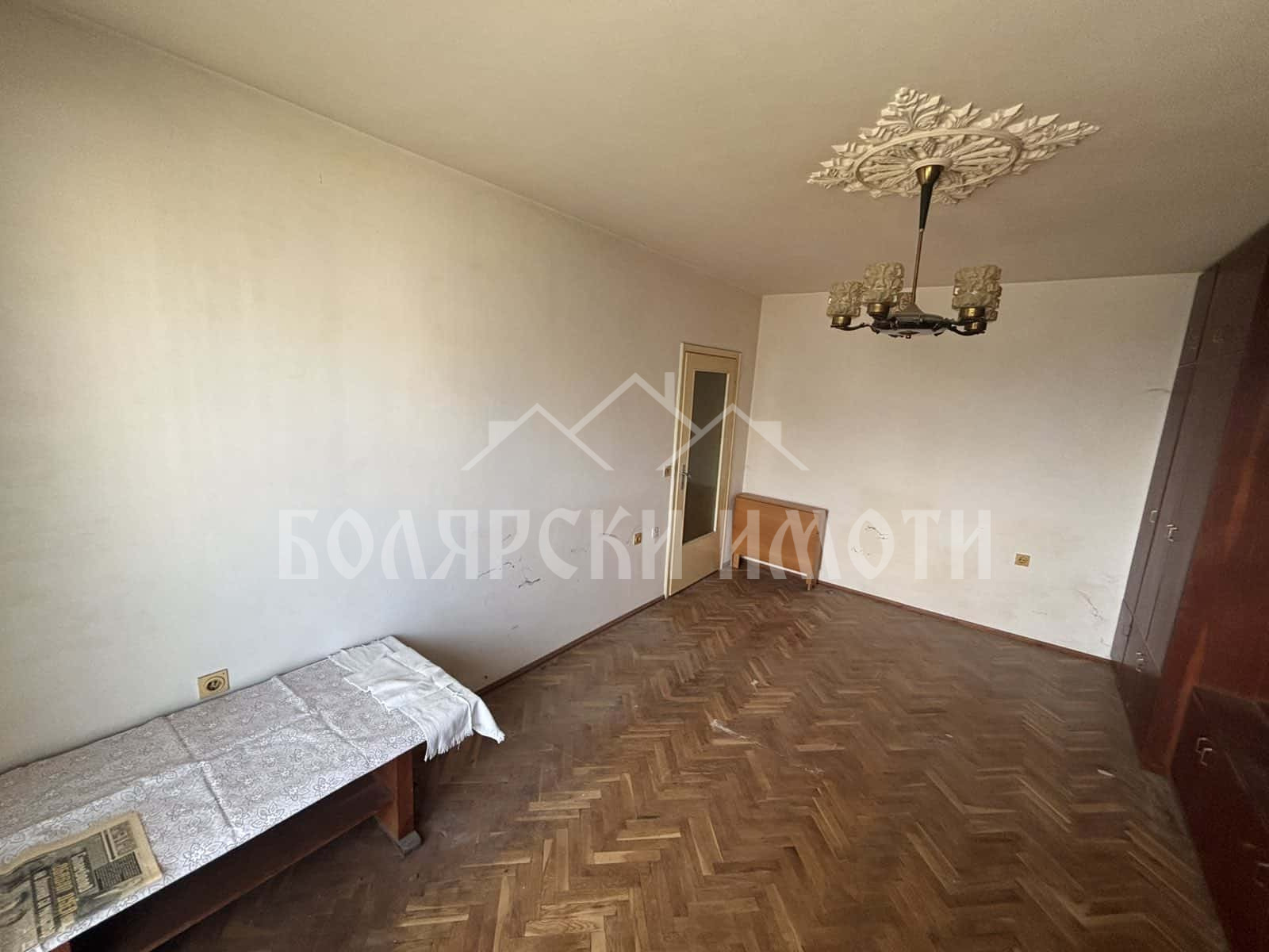 Продава 2-СТАЕН, гр. Велико Търново, Бузлуджа, снимка 2 - Апартаменти - 54816748