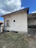 Продава КЪЩА, гр. Троян, област Ловеч, снимка 2