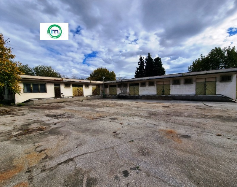 Продава СКЛАД в град Пазарджик, Промишлена зона - 528 кв.м / 170 000 € » 332 491.10 лв., ИМОТ МЕДИЯ