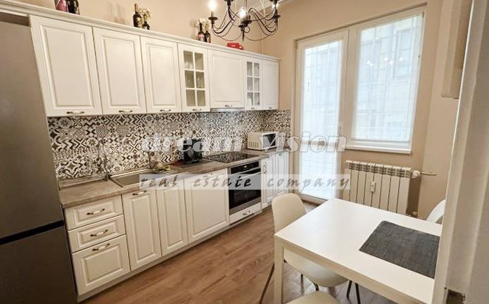 Na prodej  3 ložnice Sofia , Centar , 112 m2 | 10978659 - obraz [7]