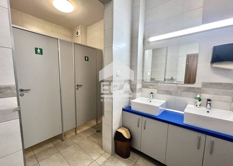 Till salu  Kontor Sofia , Lozenec , 264 kvm | 52520532 - bild [4]