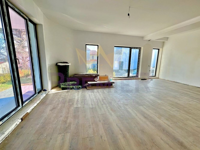 Продается  Этаж дома Варна , м-т Долна Трака , 117 кв.м | 63786759 - изображение [4]
