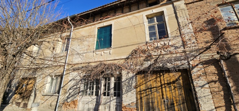 Продава  Къща област Пазарджик , гр. Ветрен , 250 кв.м | 55676601 - изображение [2]