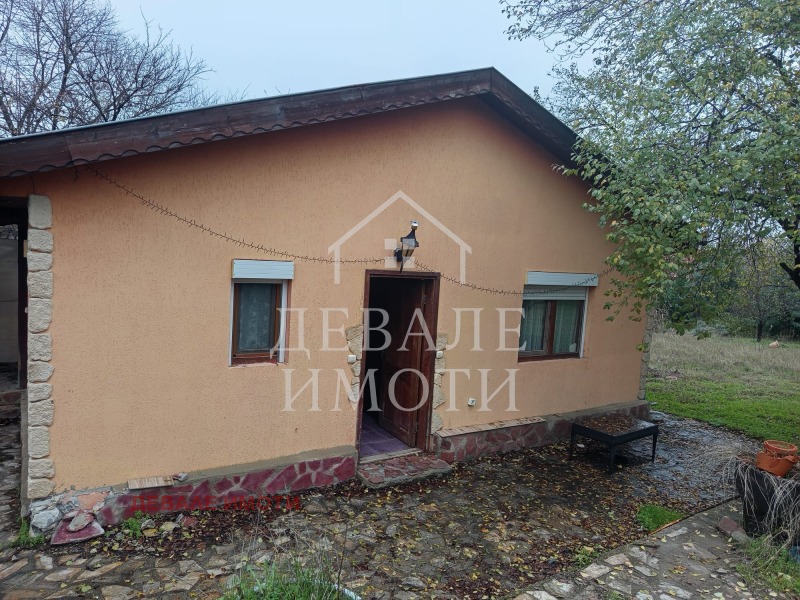 Продава КЪЩА, гр. Русе, Промишлена зона - Запад