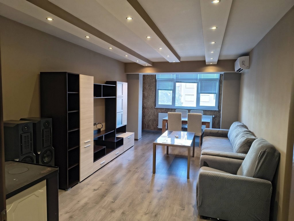 Продава 3-СТАЕН, гр. Кърджали, Възрожденци