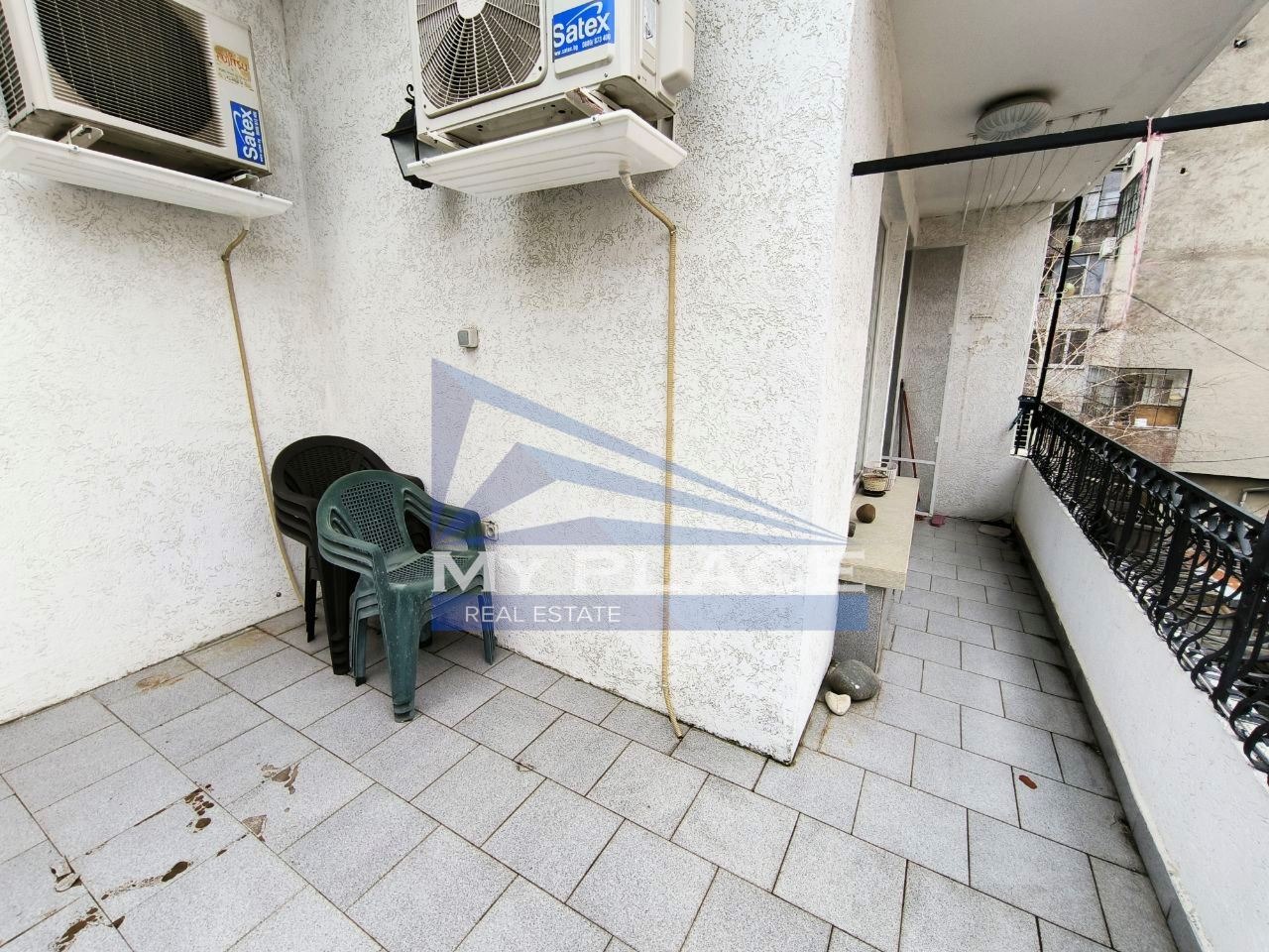 Продава ЕТАЖ ОТ КЪЩА, гр. Шумен, Център, снимка 14 - Етаж от къща - 53616943