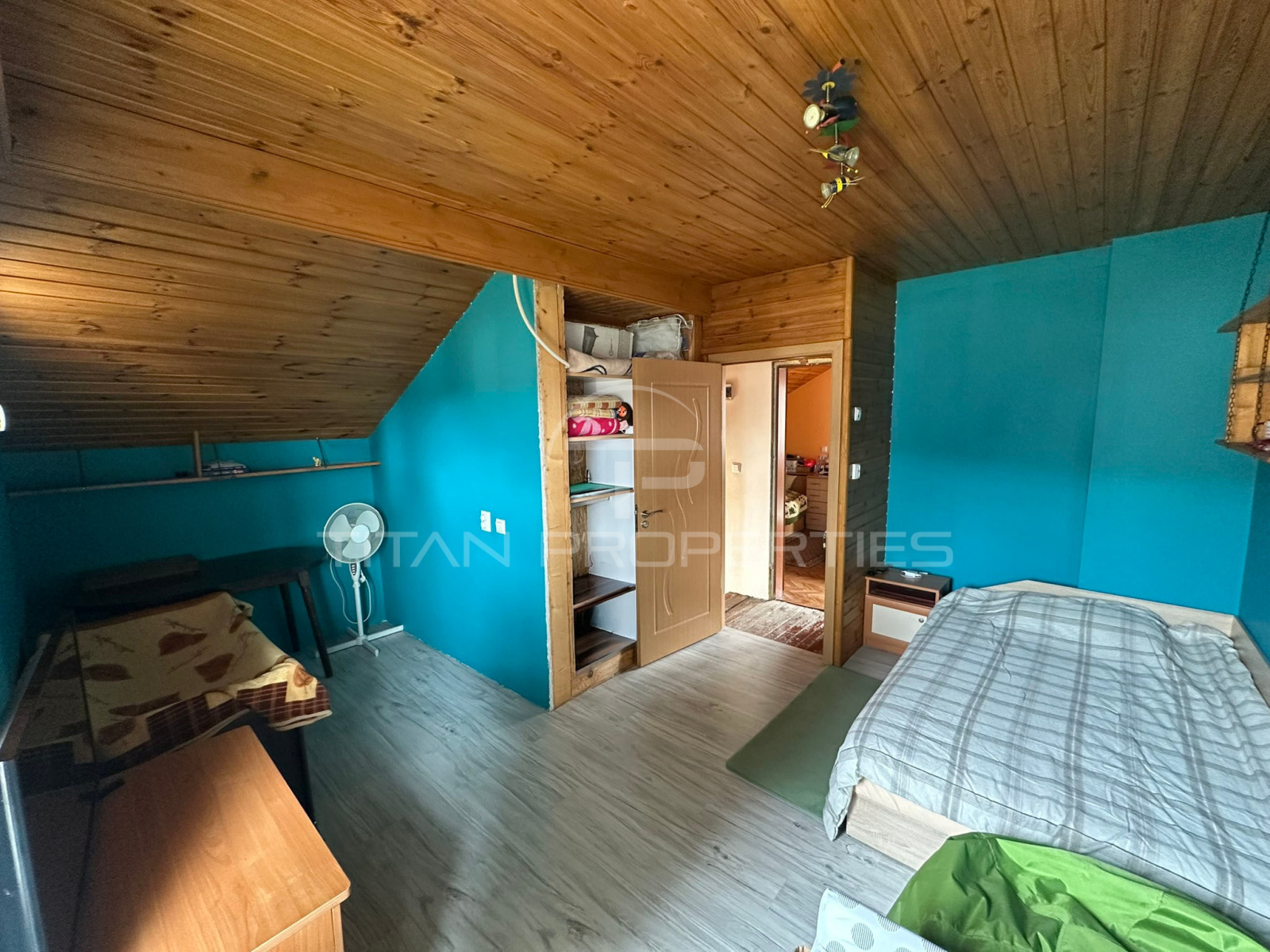 Продава КЪЩА, гр. София, с. Владая, снимка 3 - Къщи - 53706279