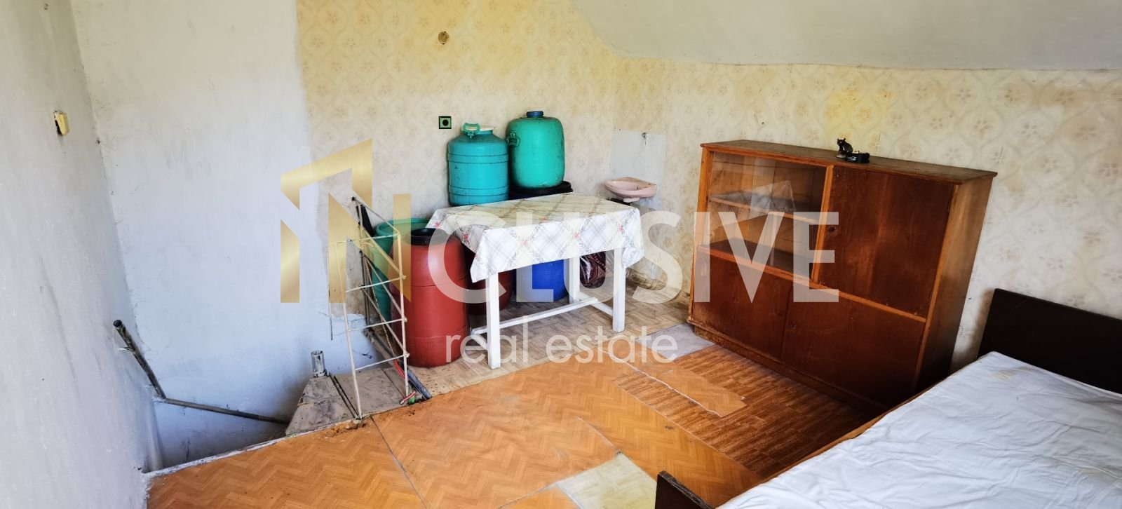 Продава КЪЩА, с. Расник, област Перник, снимка 15 - Къщи - 55296292