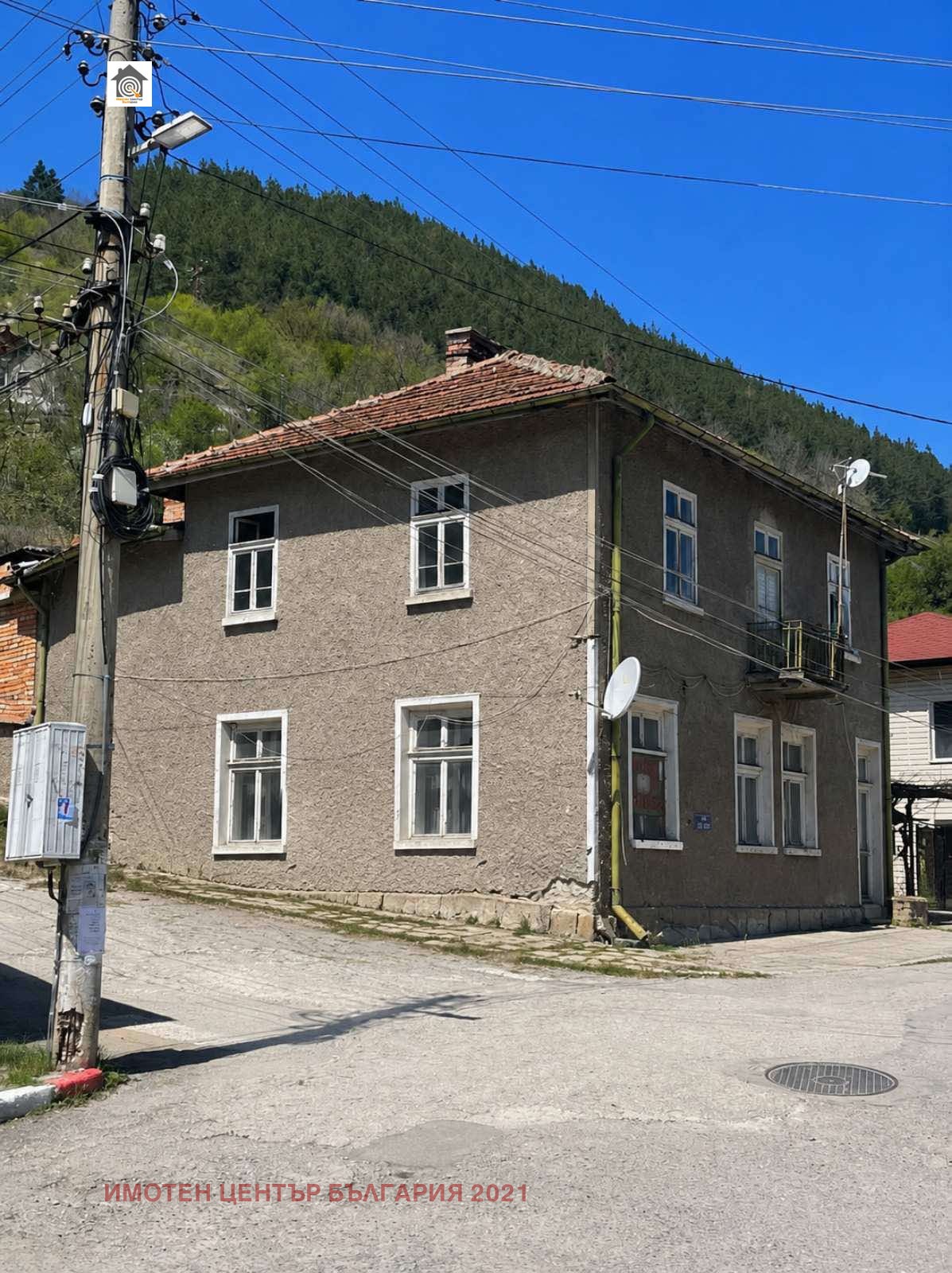 Продава КЪЩА, с. Владо Тричков, област София област, снимка 2 - Къщи - 56059444