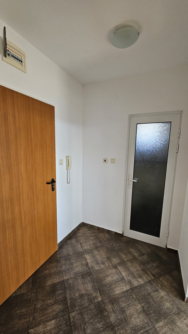 Продава 3-СТАЕН в град Бургас, Сарафово - 106 кв.м / 155 000 € » 303 153.65 лв., САРАФОВО НЕДВИЖИМОСТ