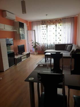 2 quartos Idealen centar, Pleven 14