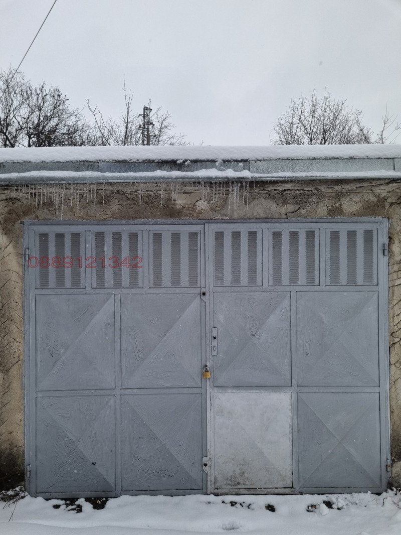 Продава ГАРАЖ, ПАРКОМЯСТО, гр. Русе, Здравец Изток