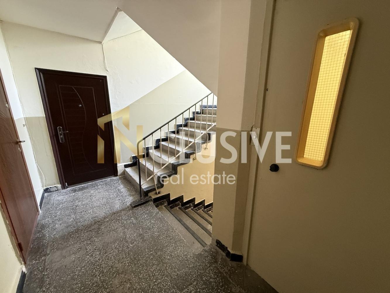 Продава 2-СТАЕН, гр. Варна, Лятно кино Тракия, снимка 6 - Апартаменти - 55530184