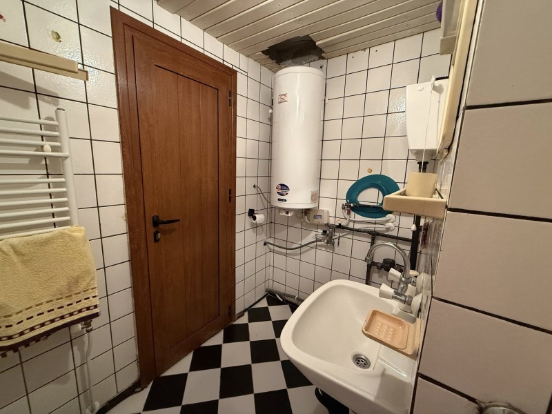 Продава  2-стаен град Благоевград , Орлова чука , 63 кв.м | 59866498 - изображение [14]