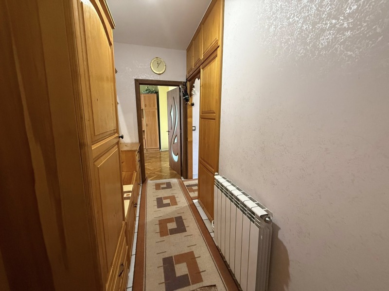 Продава  2-стаен град Благоевград , Орлова чука , 63 кв.м | 59866498 - изображение [3]