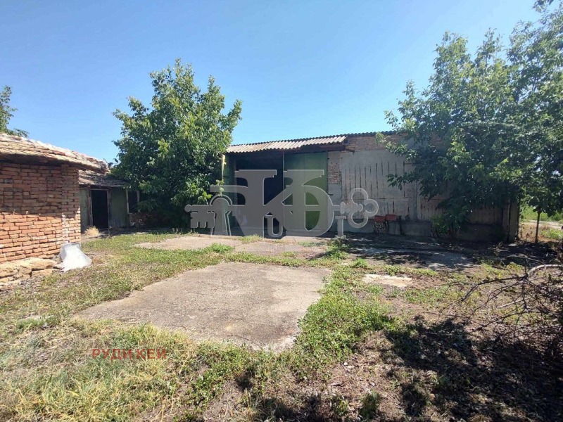 Продава КЪЩА, с. Караманите, област Варна, снимка 12 - Къщи - 46493563