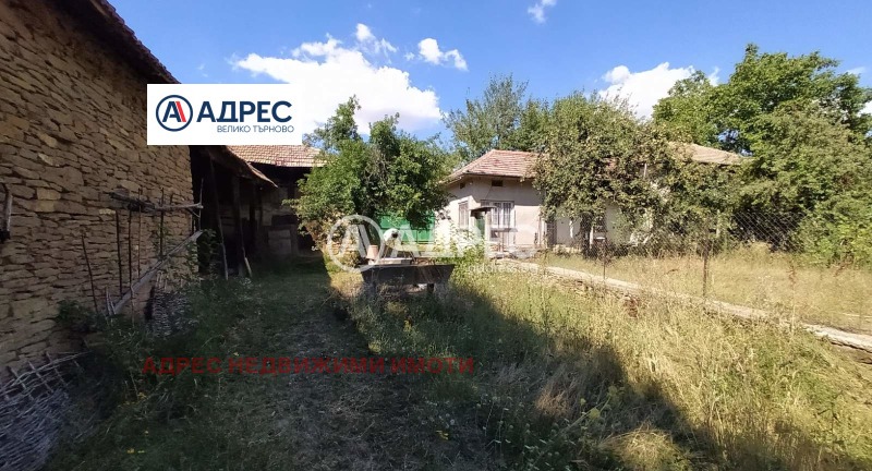 Продава КЪЩА, с. Вишовград, област Велико Търново, снимка 12 - Къщи - 47663339