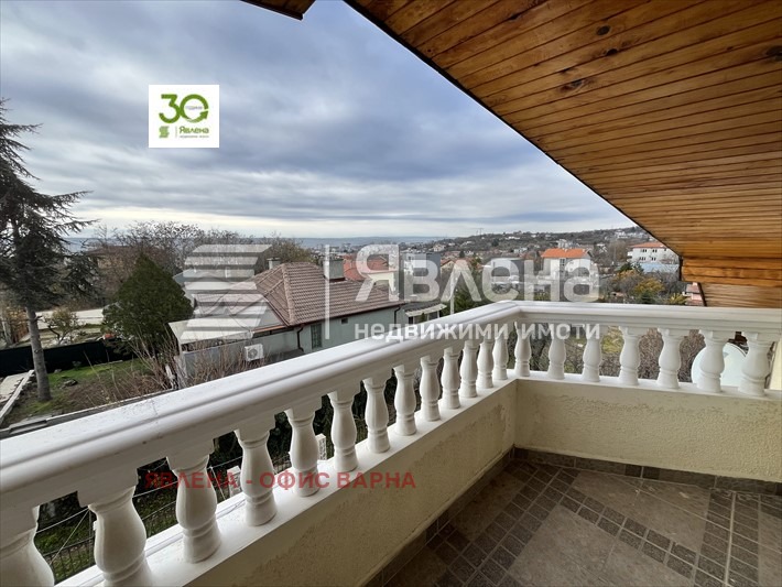 En venta  Casa Varna , Izgrev , 396 metros cuadrados | 11921994