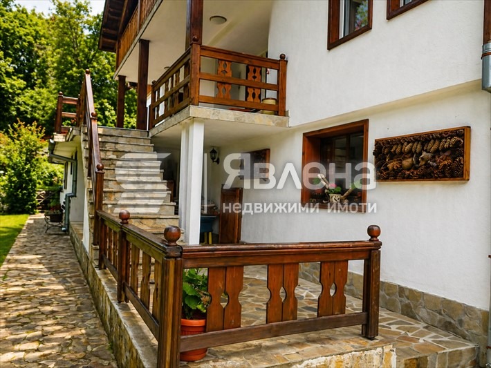 Продава КЪЩА, гр. Калофер, област Пловдив, снимка 9 - Къщи - 54361303