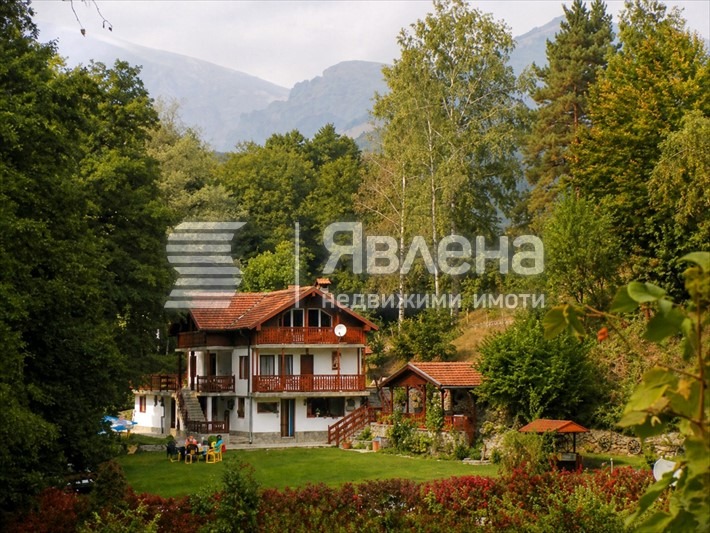 Продава КЪЩА, гр. Калофер, област Пловдив