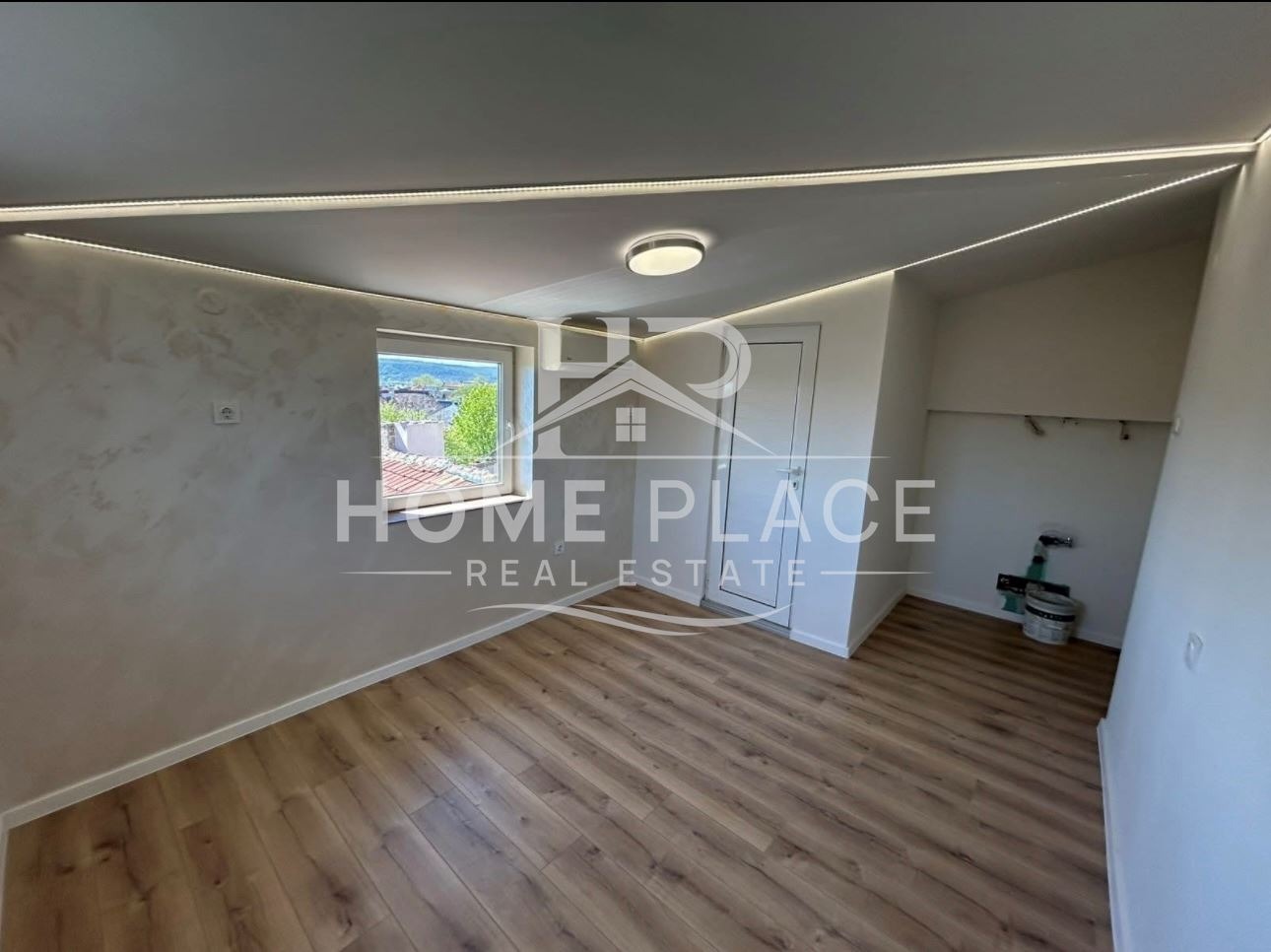 Продава 2-СТАЕН, гр. Варна, Център, снимка 2 - Апартаменти - 54262982