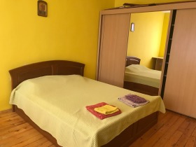 1 chambre Tsentar, Sofia 5