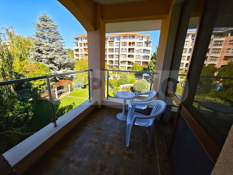 Продава  2-стаен град Варна , к.к. Св.Св. Константин и Елена , 76 кв.м | 84548351
